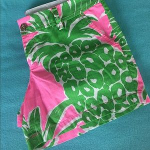 Lilly Pulitzer Flamenco Callahan shorts